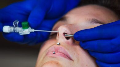 how to treat an infected nose piercing