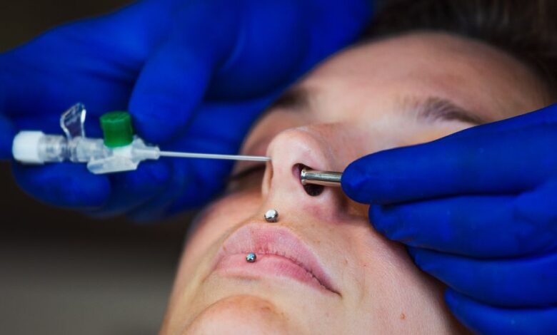 how to treat an infected nose piercing
